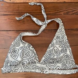 Isaac Mizrahi black and white bikini top